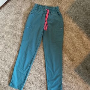 Figs high waisted yola skinny scrub pants.